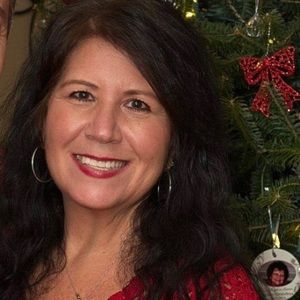 Meet your Posher, Deborah